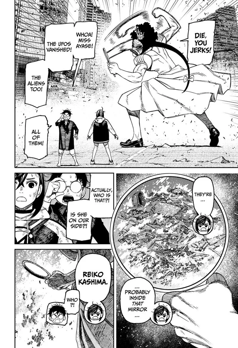 Reiko punches her mirror and destroys the aliens trapped inside. Momo tells Okarun she is Reiko Kashima.