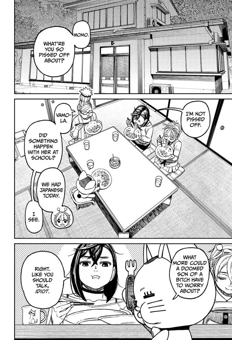 Vamola, Momo, Grandma, and Turbo Granny are having dinner.