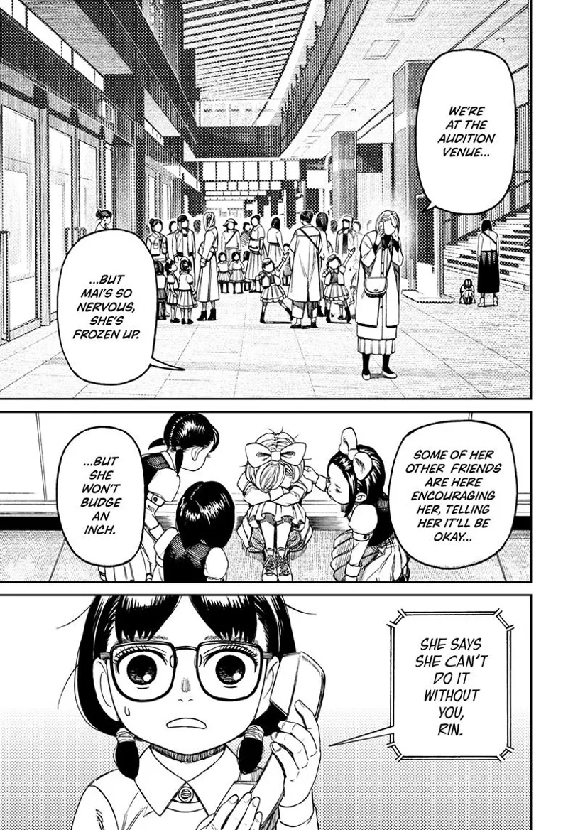 Mai's mom says they are in the audition venue, and Mai is sitting and crying and looking for her.