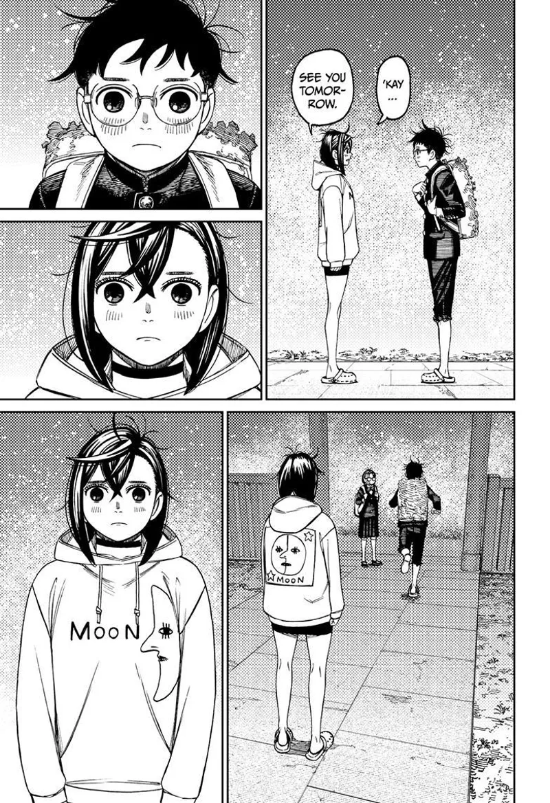 Momo and Okarun stand staring at each other. Okarun heads outside the gate with Rin. Momo watches them.
