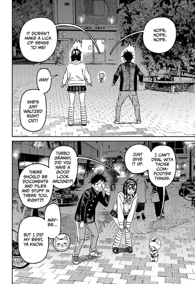 Turbo Granny walks out of the Police Box and meets Momo and Okarun.