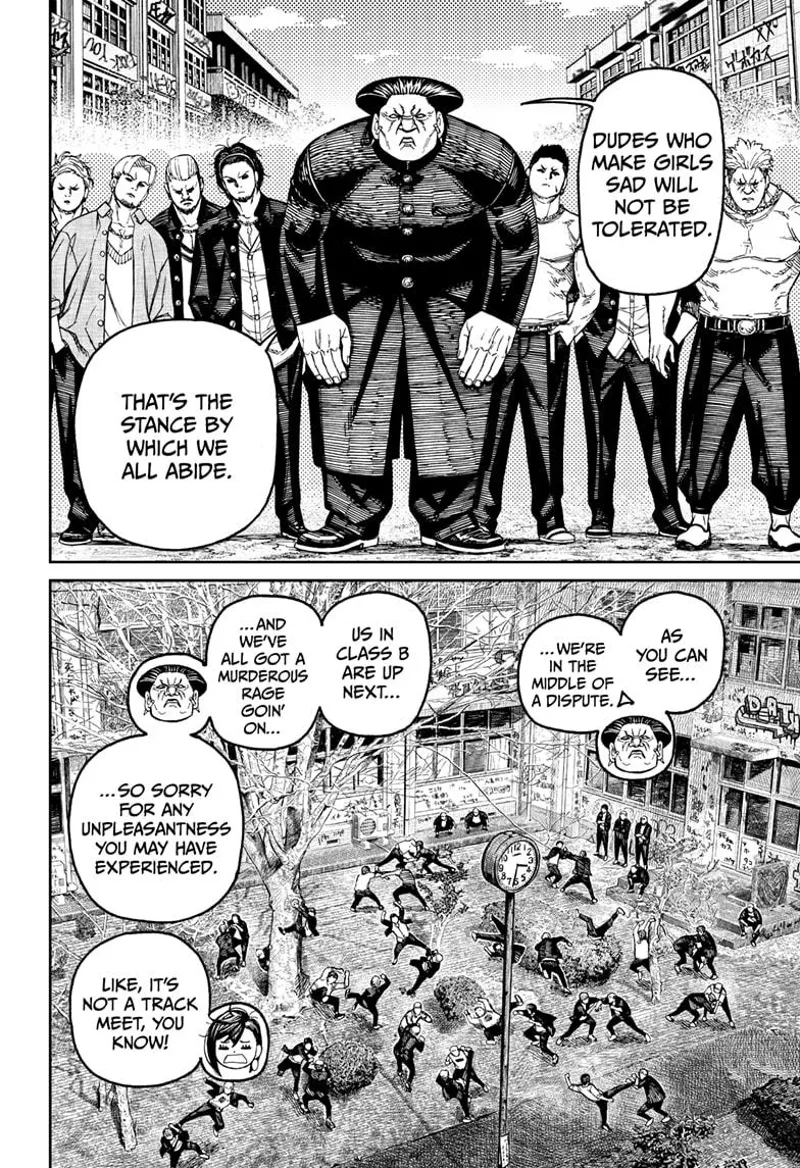 The huge guy tells Momo and Okarun they are the next to fight in the turf war.