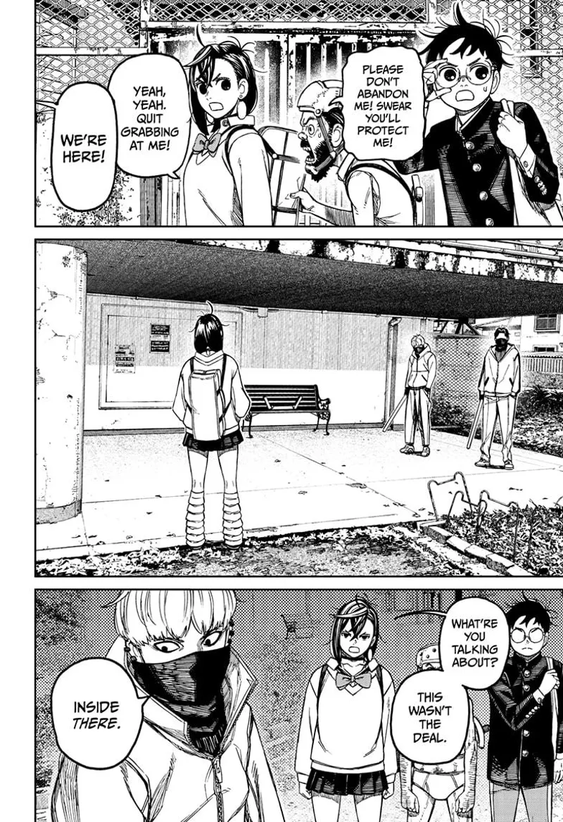 The old man tells Momo to protect him. The thug leader brings them to an empty bench.