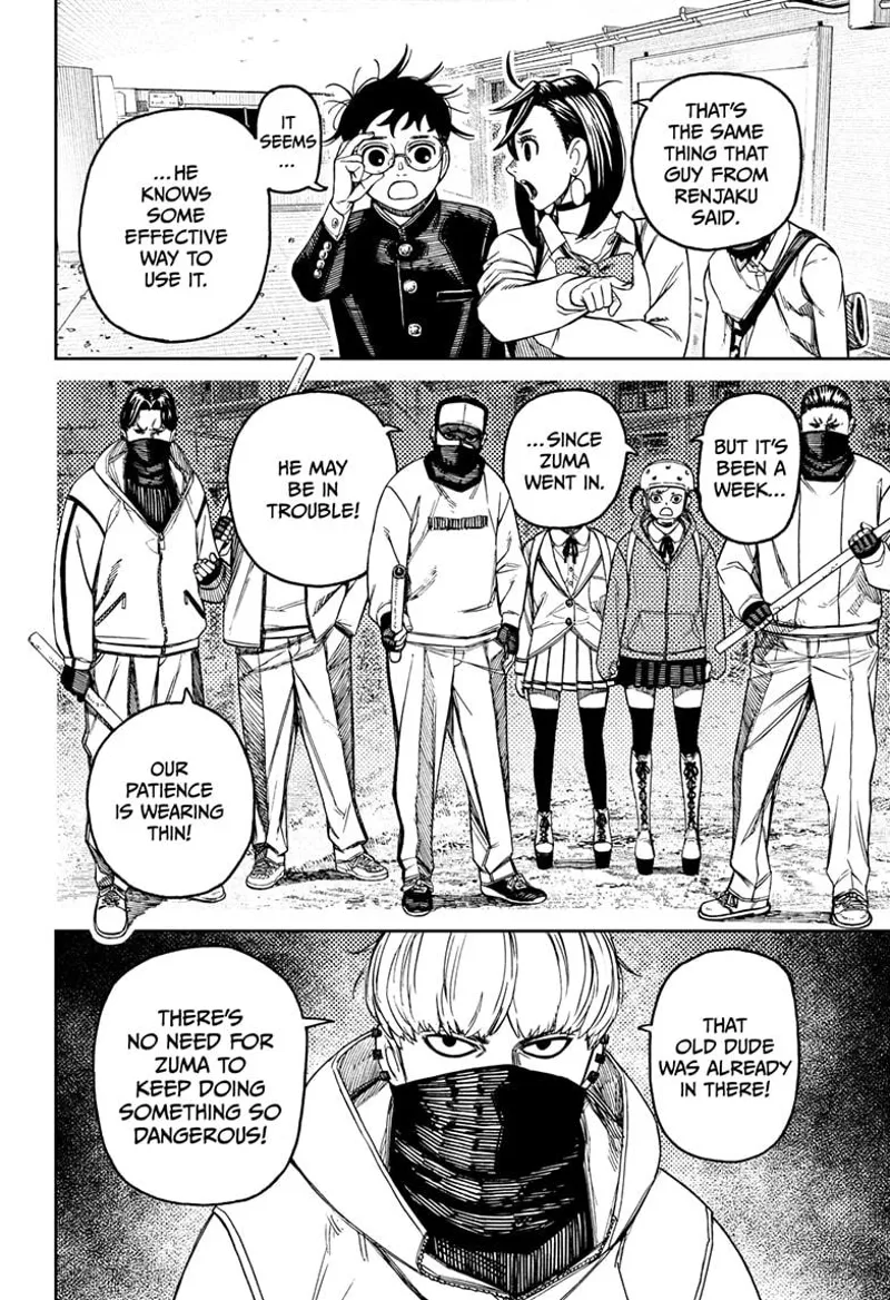 Momo, Okarun, and the thugs discuss. The thug leader says he wants Zuma out of that dangerous world.