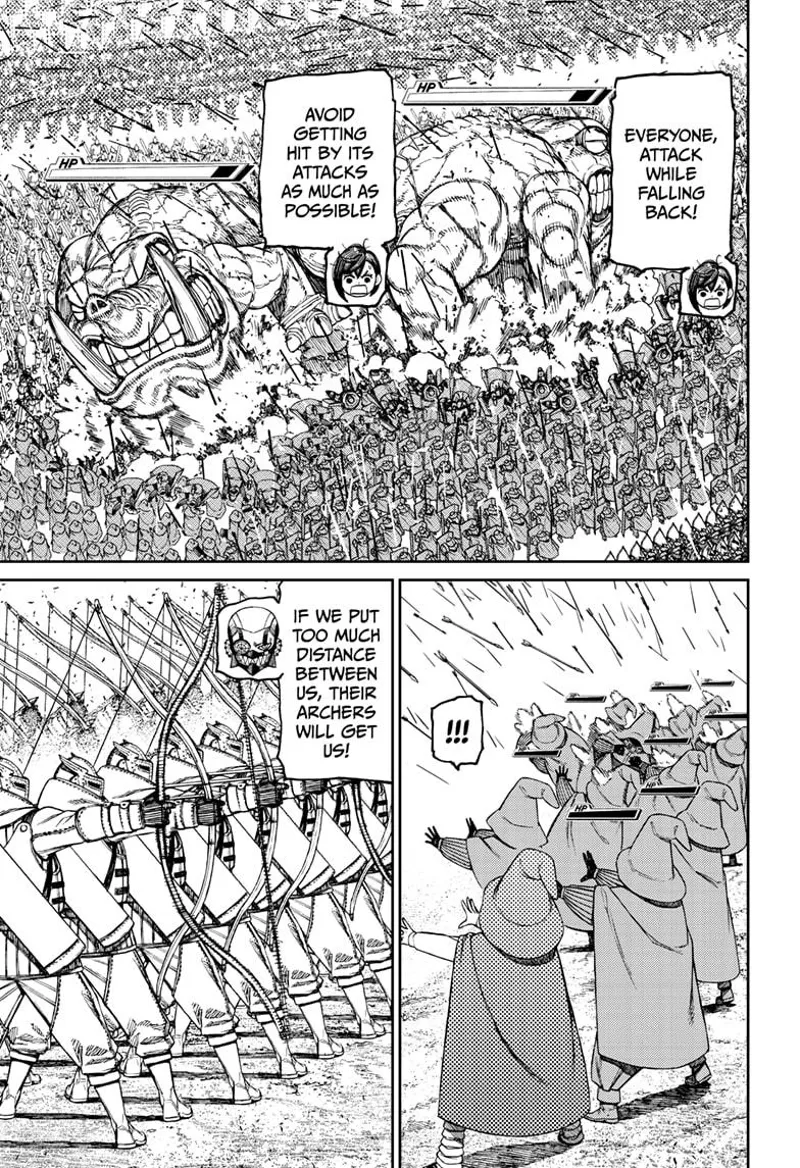 The monster pushes back Zuma, whose health is now less than half. Momo tells him to retreat, as the monster is warrior-type.