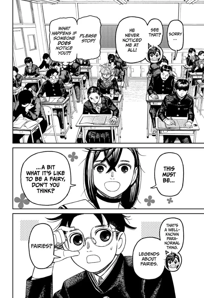 Momo tells Okarun that his classmate didn't notice him except Vamola and him. The whole class is writing.