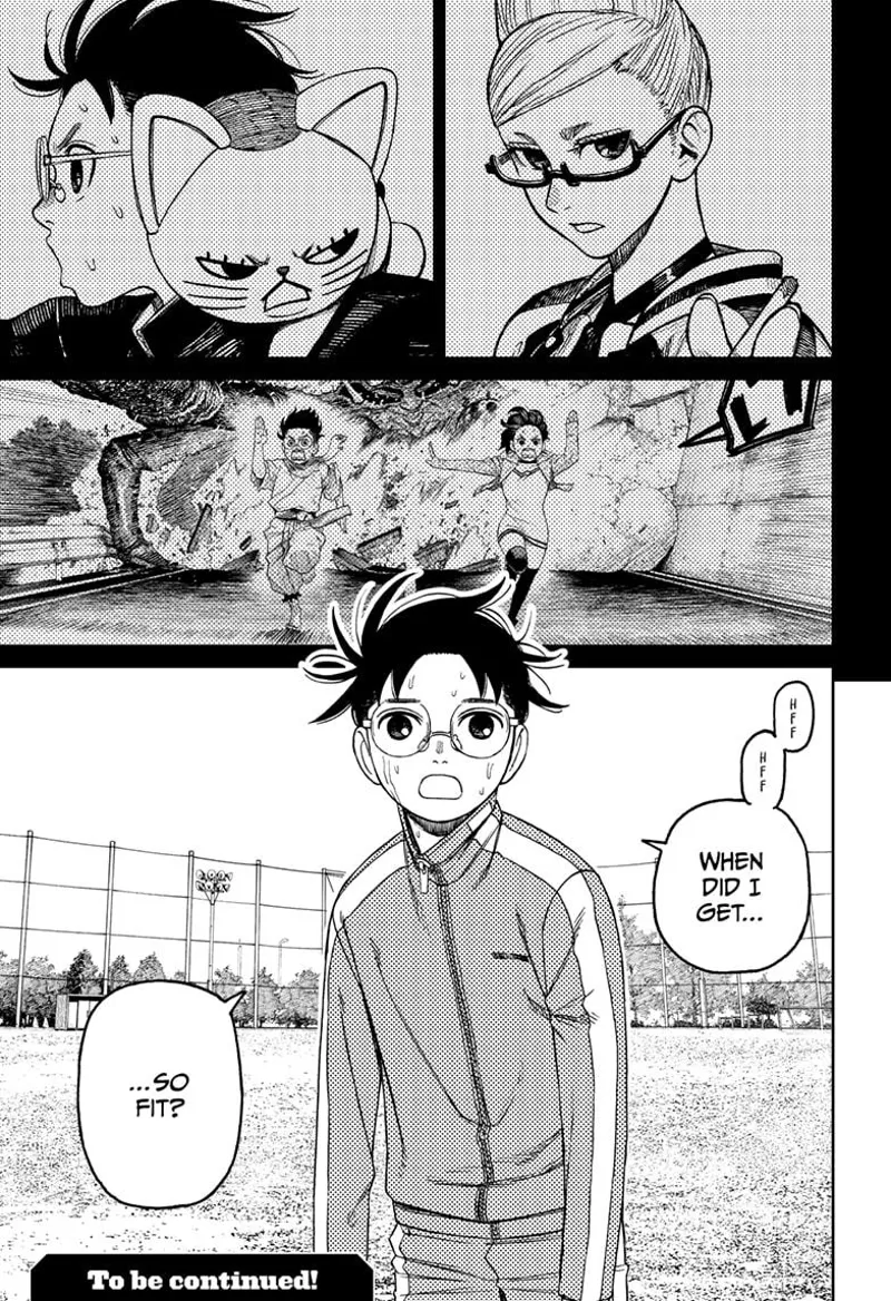 Okarun recalls Grandma, Turbo Granny, and Momo as they run chased by a crab. He wonders how he became so fit.