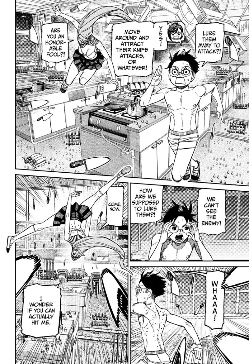 Okarun and Yokai Aira start running while dodging the flying knives aimed at them.