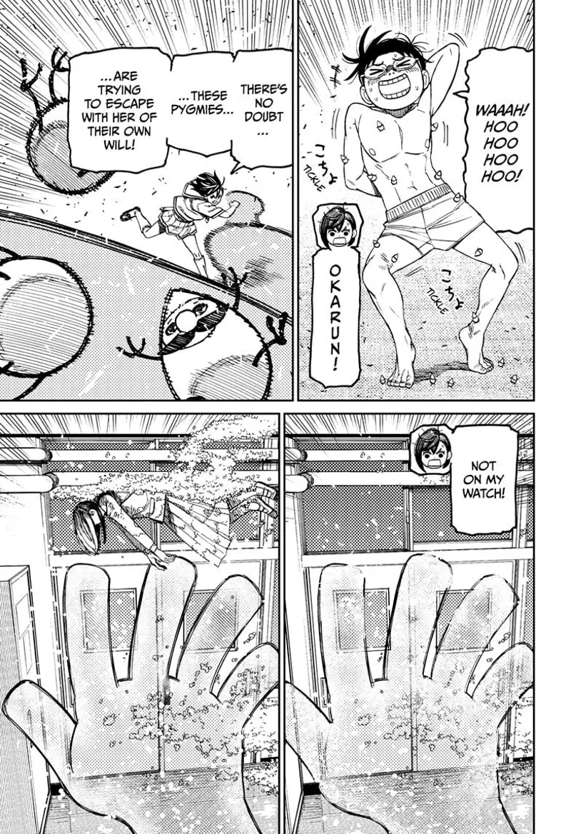 Tiny Momo also swaths the pygmies that are tickling Okarun's body. She closes the door so as not to let the enemies escape.