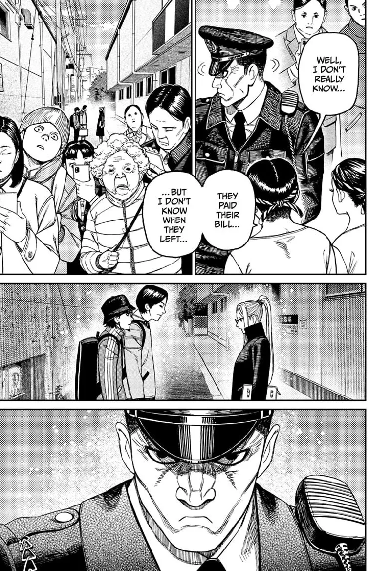 Officer Bega continues interrogating the eyewitnesses while the people flock by. He sees Seiko, Payase, and Kashimoto in the alley.