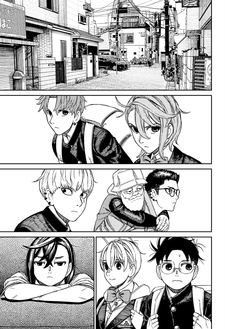 Cut to the scene, Aira, Jiji, Zuma, Daiki, Futa, Okarun, Vamola, and Momo follow someone on an empty street.