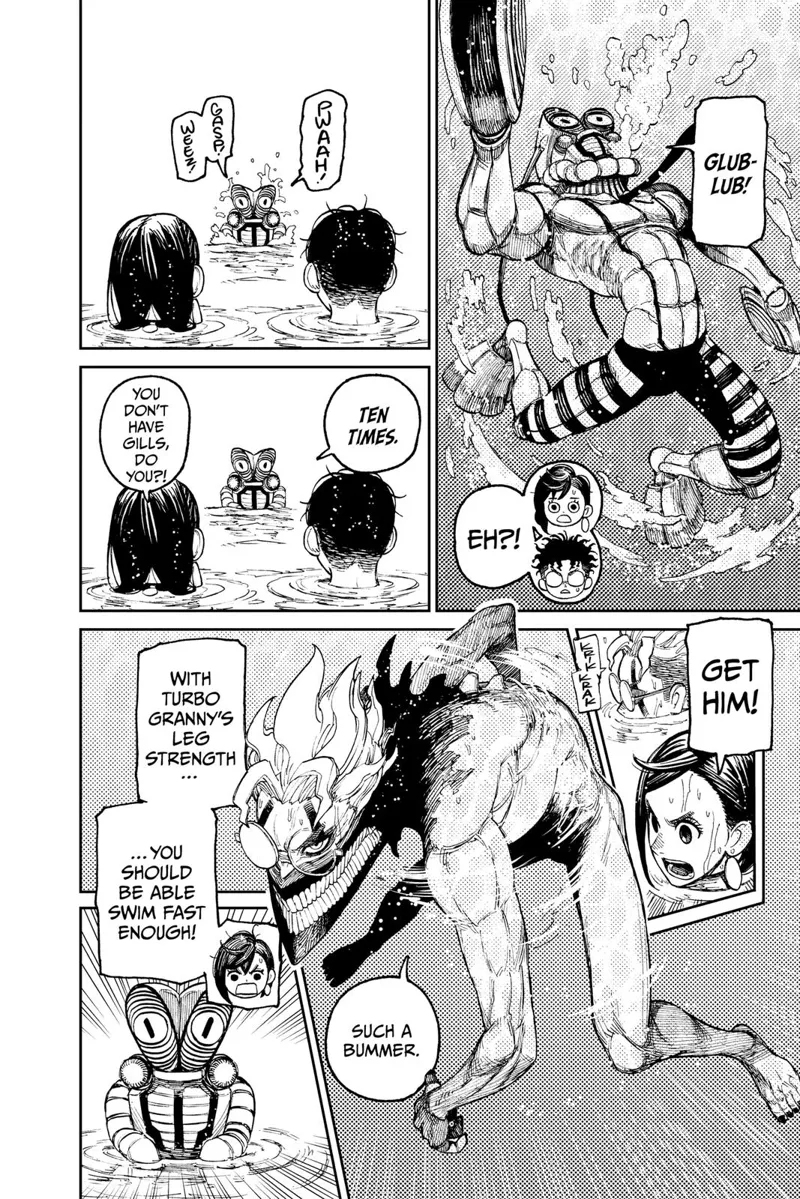 The Mantis shrimp monster starts drowning but manages to swim back up. Okarun transforms into cursed form.