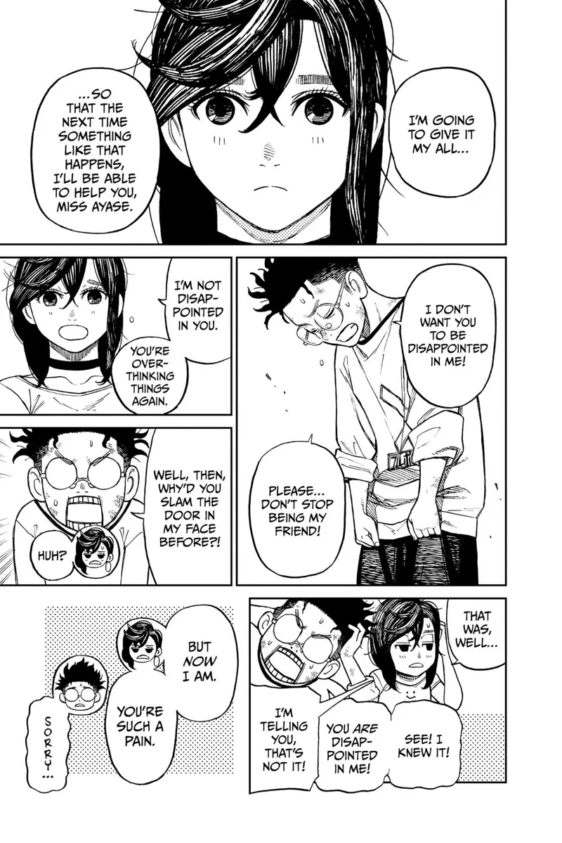 Okarun apologizes for not being of help during the fight with the alien monster. Momo says it's fine.