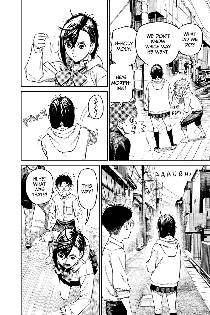 Momo lifts her fist and starts running again after knowing the weird guy's location.