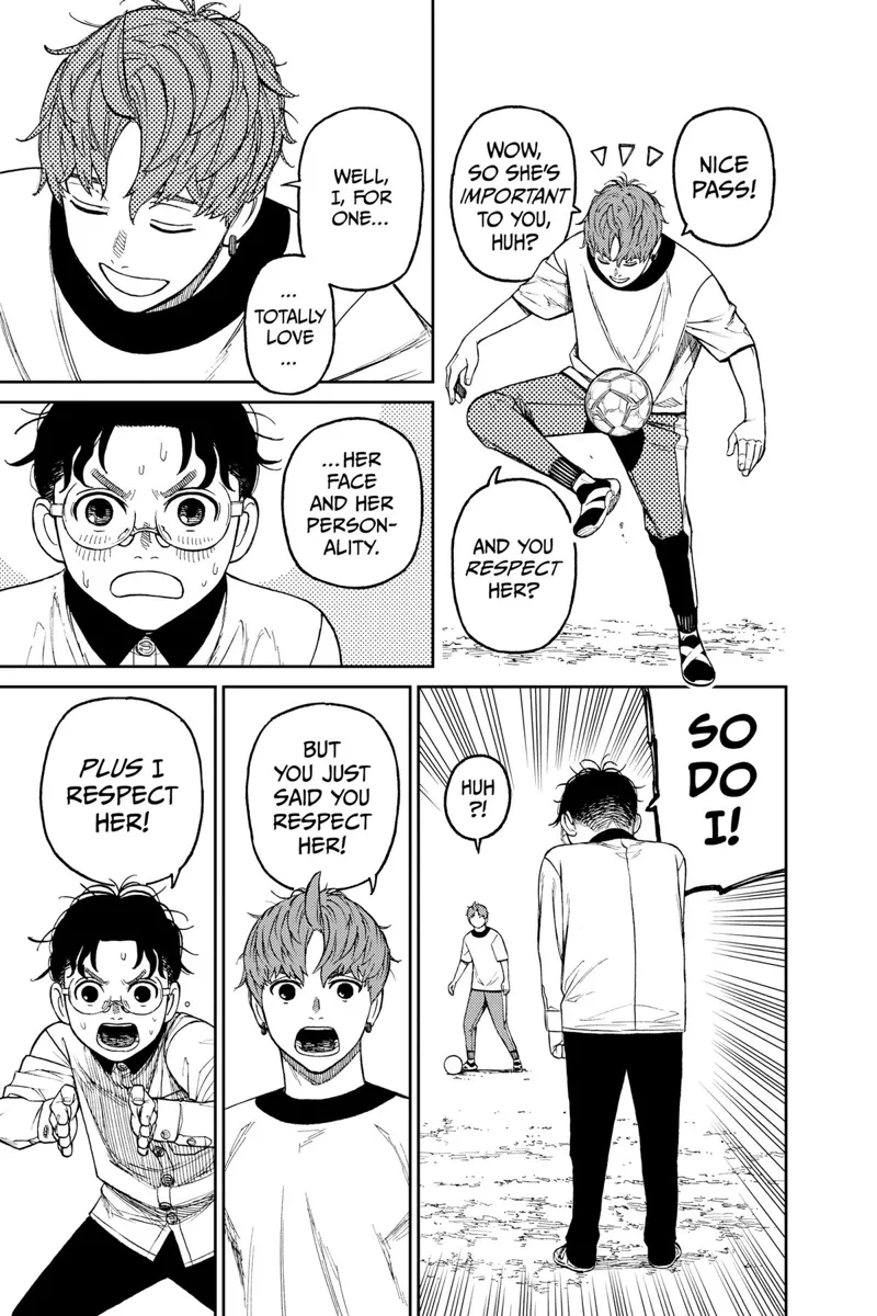 Jiji catches the ball and dribbles it with his foot. He tells Okarun he loves Momo.