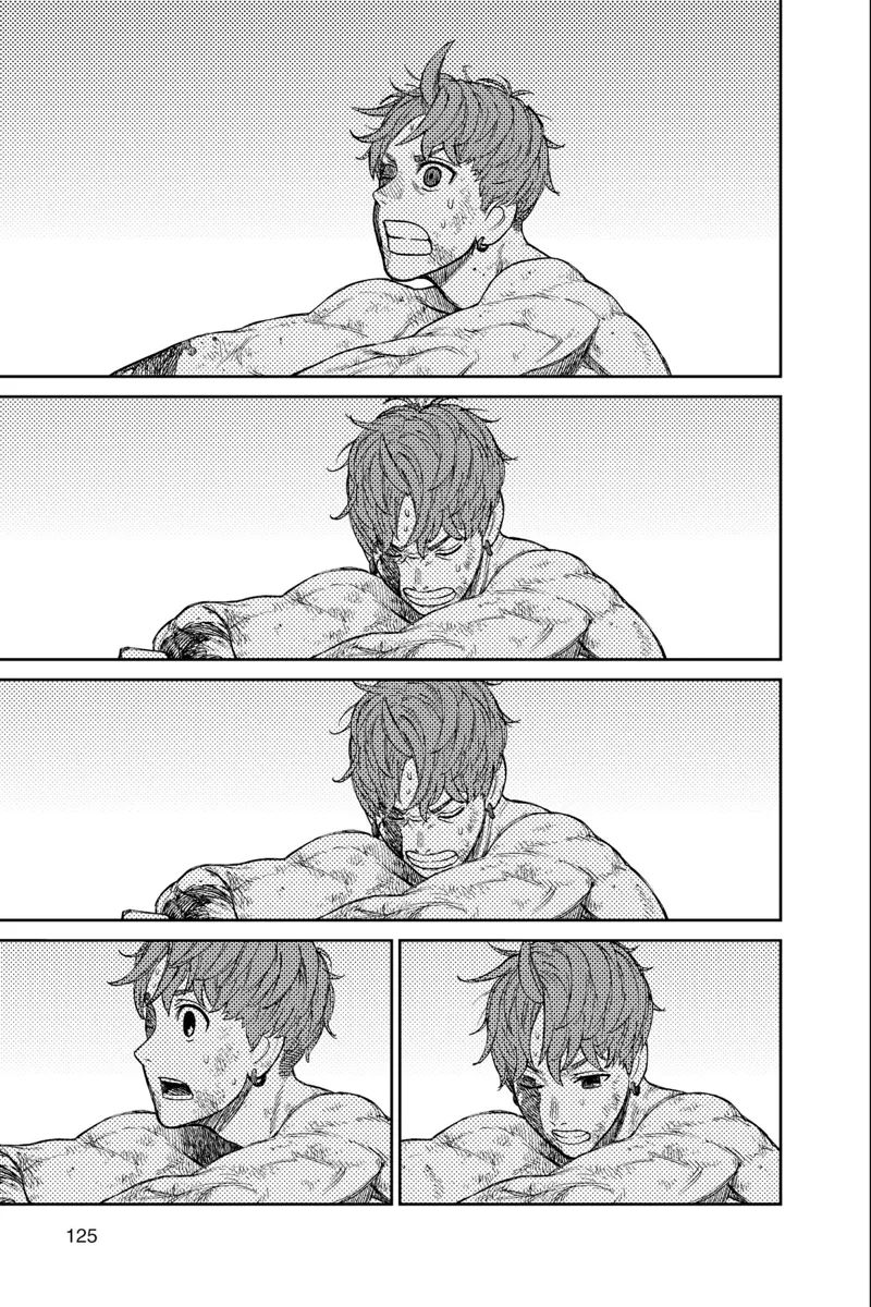 Jiji looks at the Kuragari, closes his eyes, and looks at it again. His expression changes.