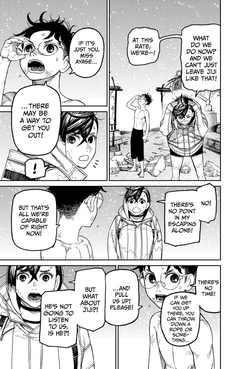 Okarun suggests Momo escape to the hole alone so she can lower a rope to them.