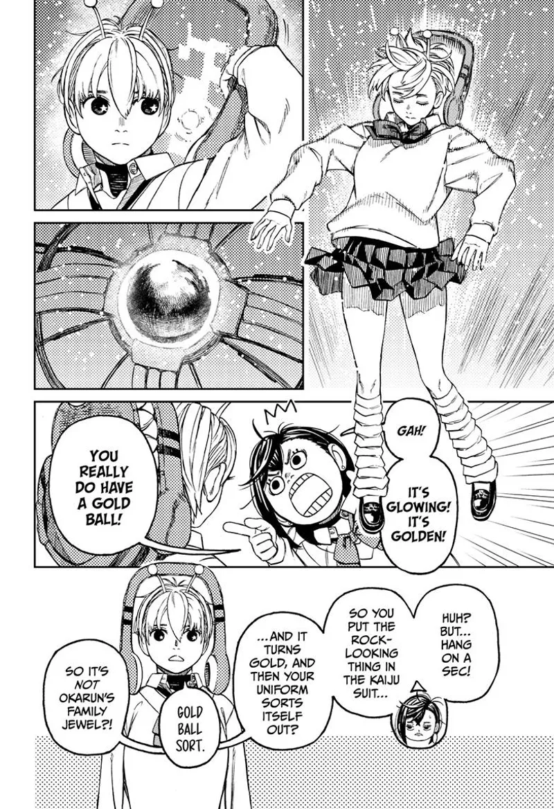 Vamola transforms back into uniform attire. Momo realizes the ball is not Okarun's.