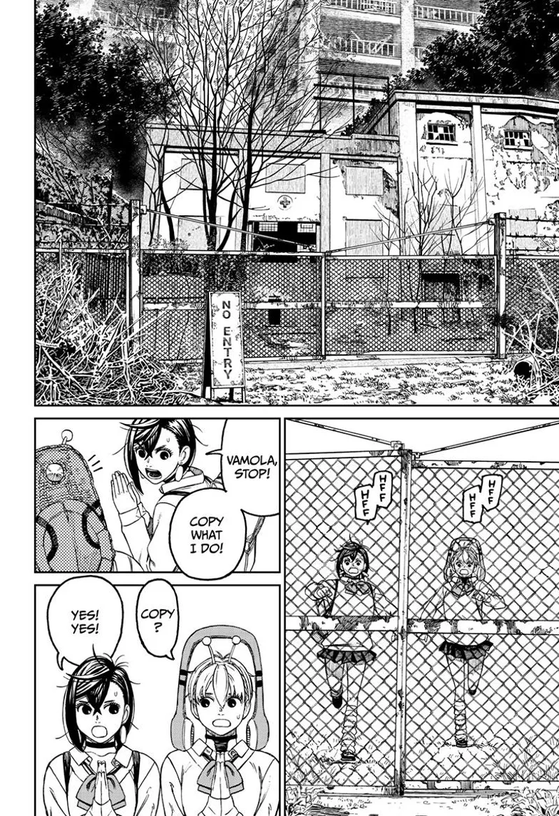 Momo and Vamola arrive at an old, abandoned, and dilapidated building. They stop at the gate.