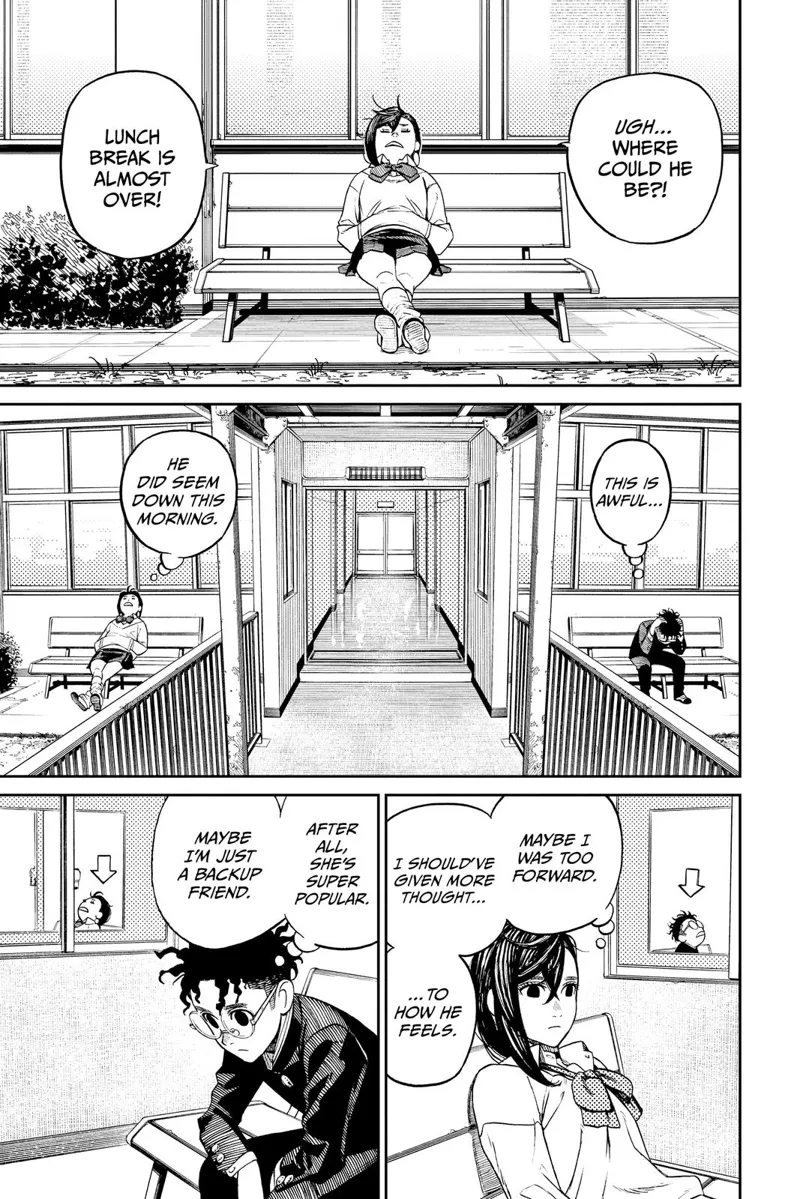 Momo also sits on a bench alone, just to the other side where Okarun is. They didn't see each other.