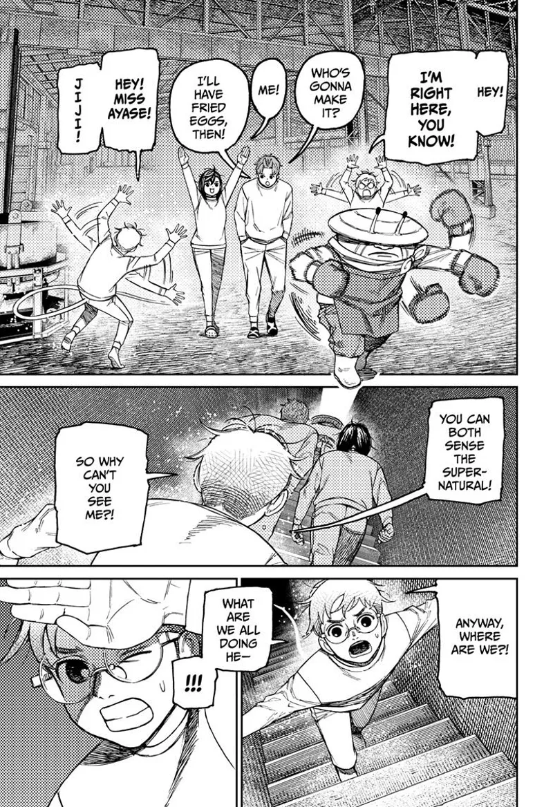 Mr. Shrimp, Jiji, and Momo walk up the stairs. Okarun follows them and tries to get their attention.